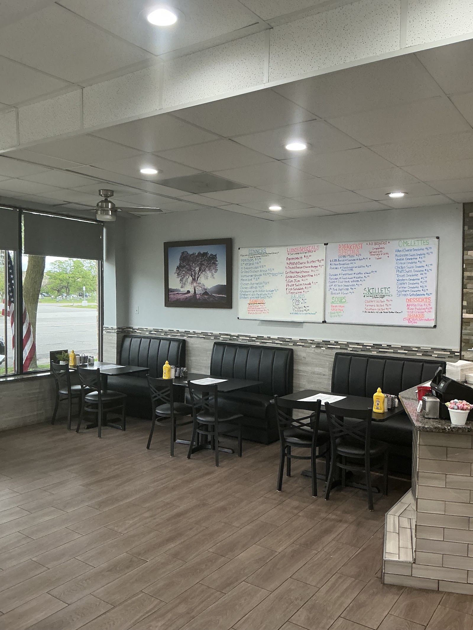 Angelo’s Coney Grill — photo