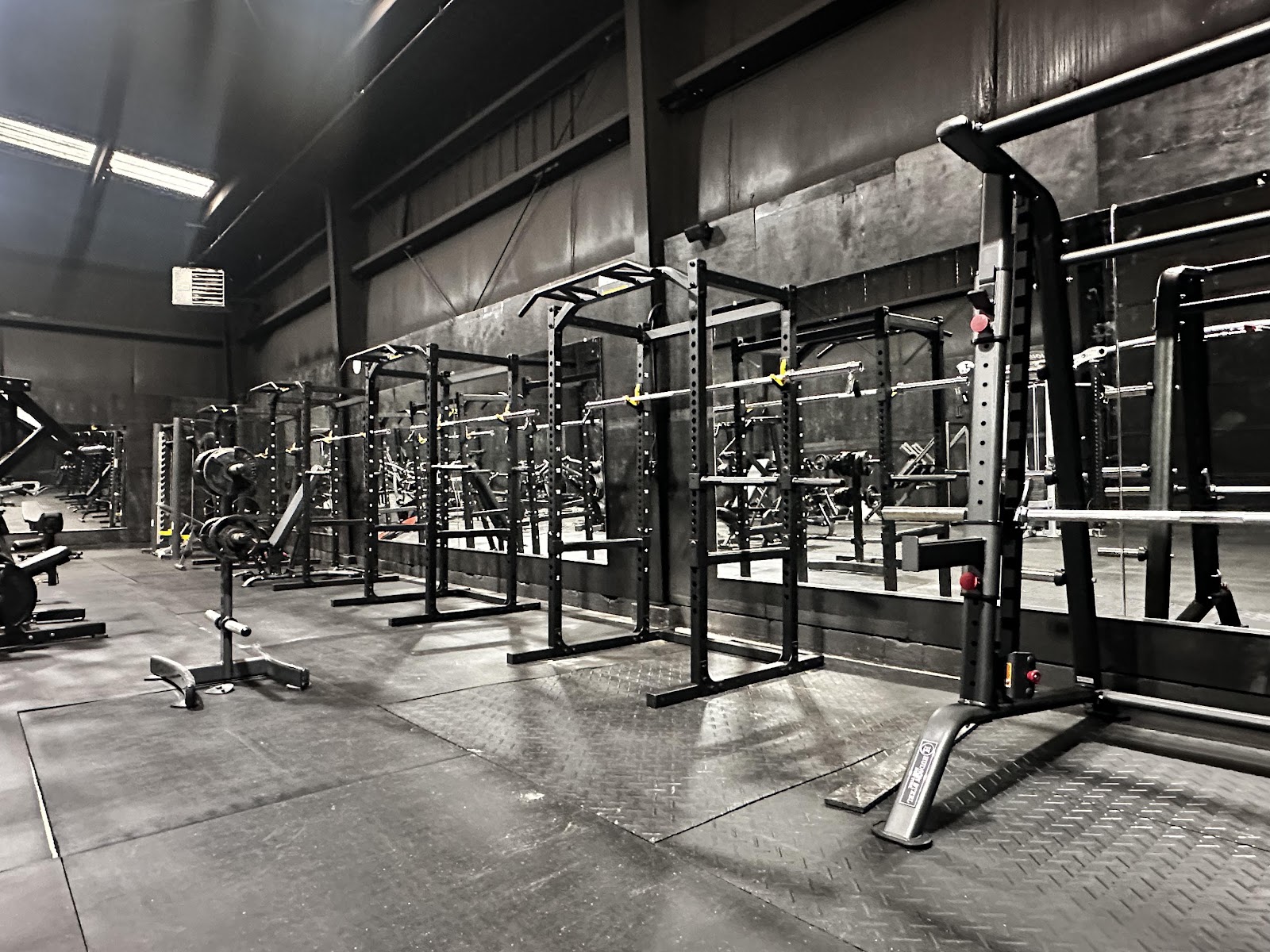 Bedrock Lifting Club — photo