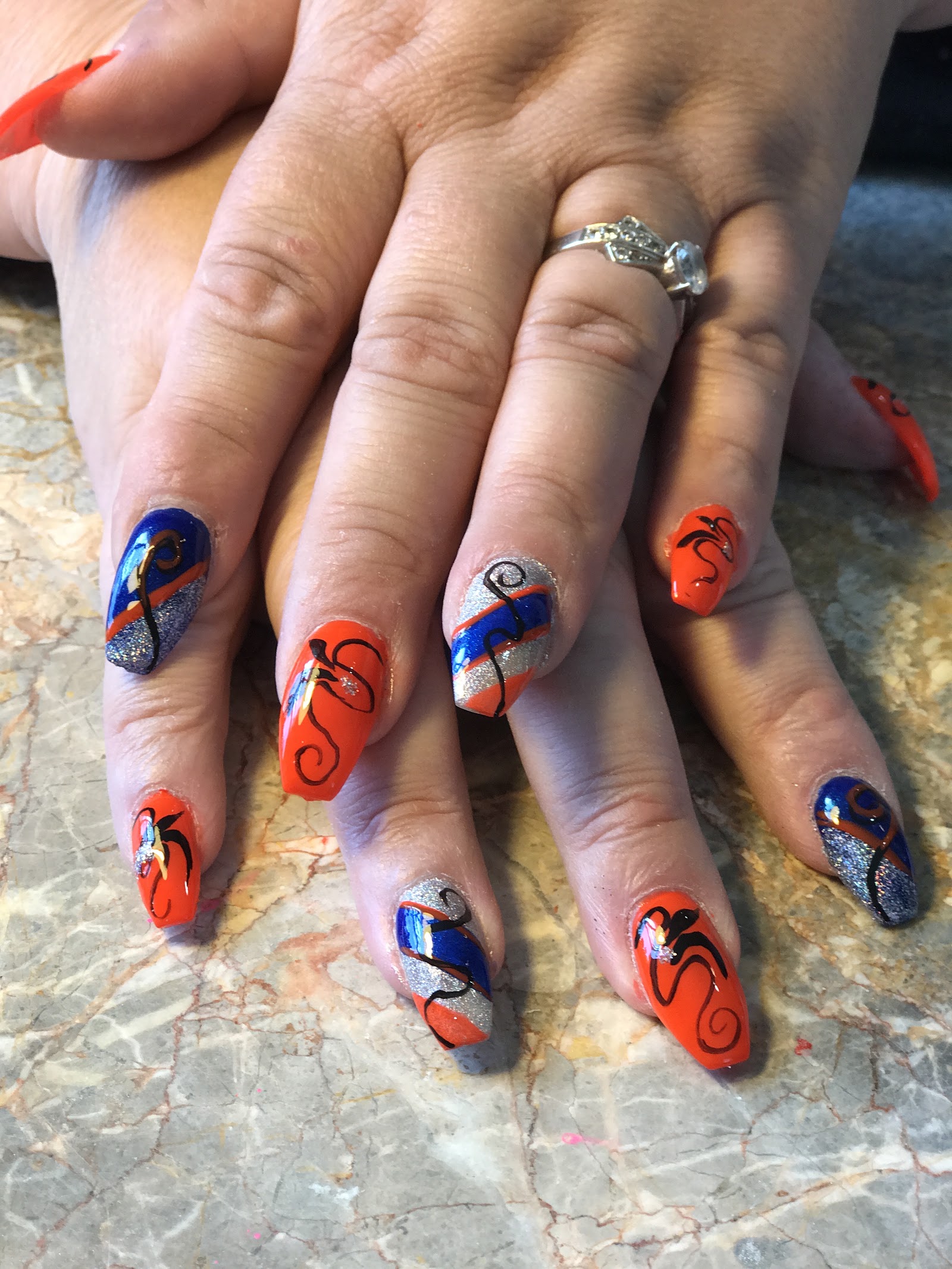 Brenda's Beauty Shop — photo
