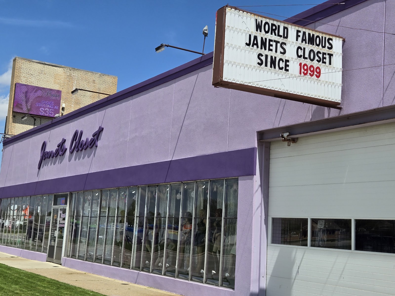 Janet's Closet — photo