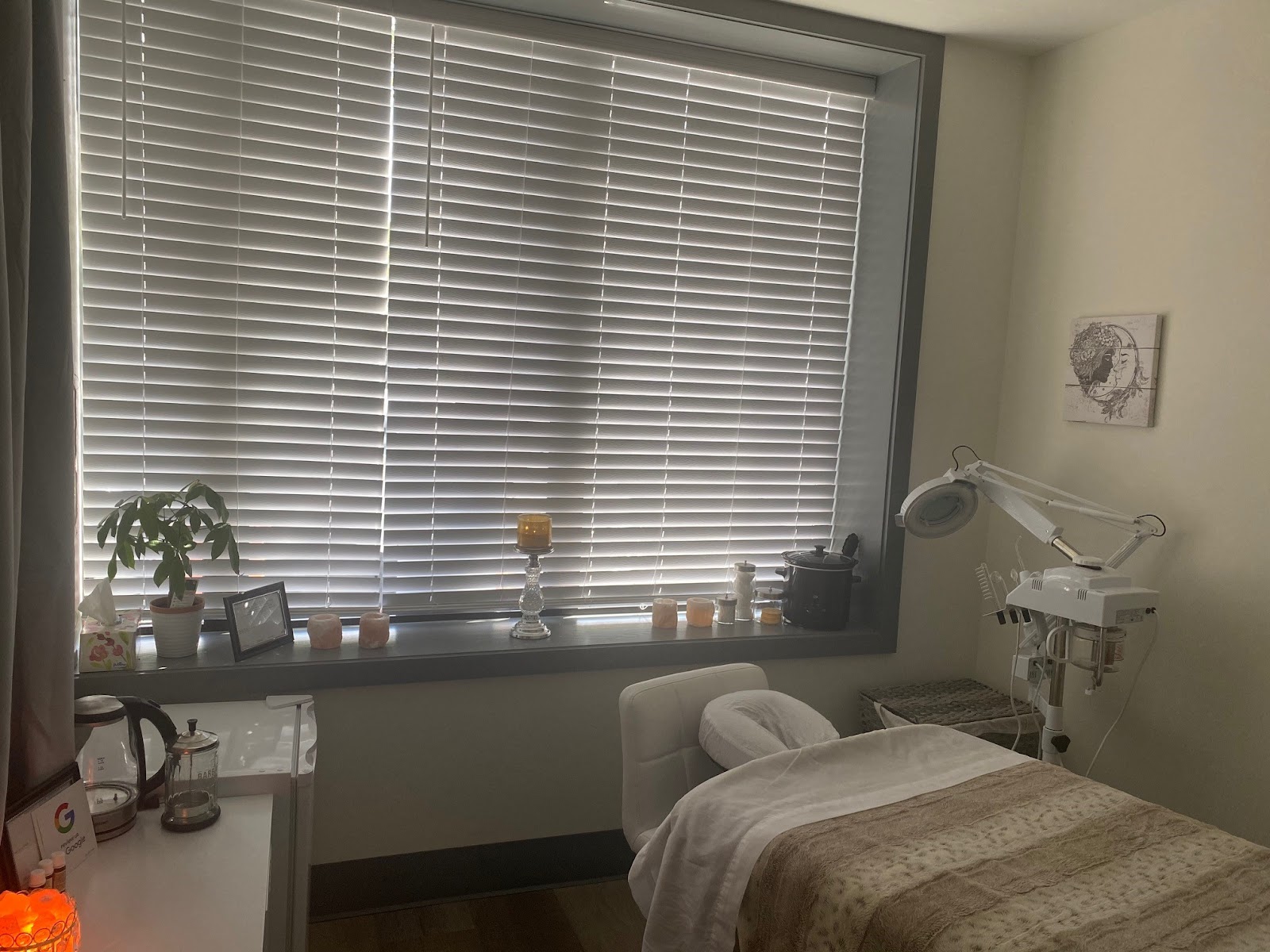 Lunar Day Spa in Wyandotte