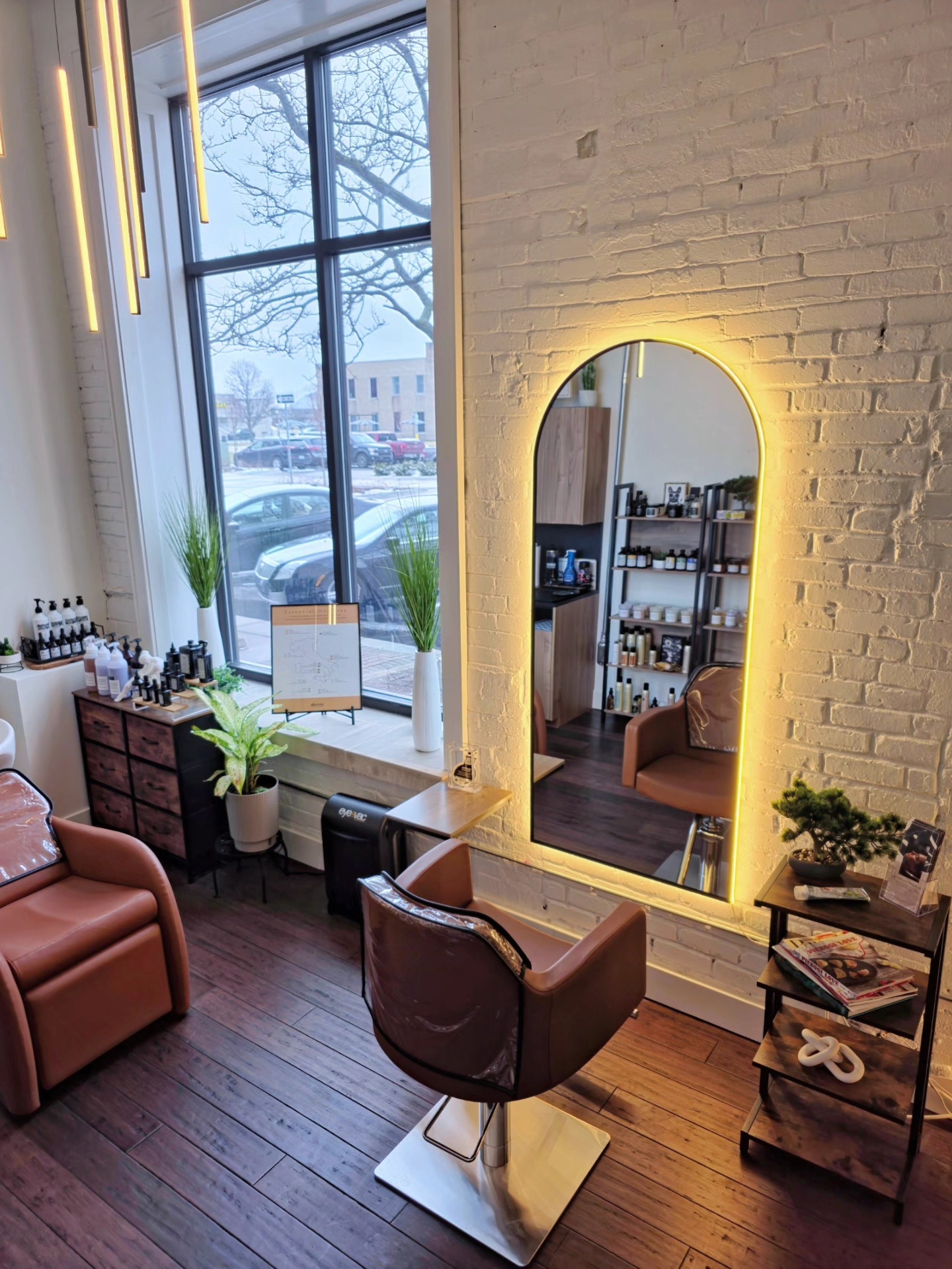 MICHIGAN COLORLAB in Wyandotte