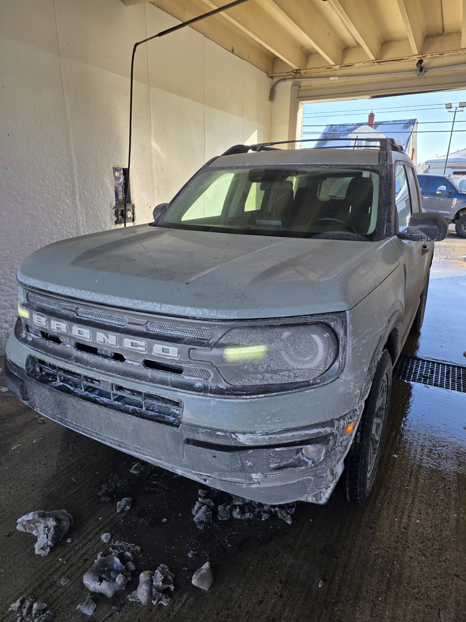 Self Serve Car Wash in Wyandotte