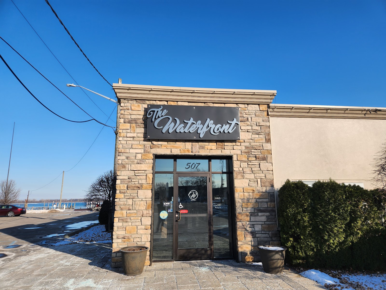 The Waterfront Wyandotte — photo